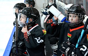 В ближайшие выходные Ледовый дворец г. Барановичи снова станет площадкой для детских матчей!